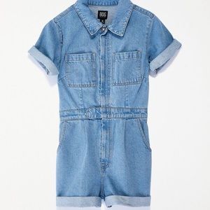 urban outfitters denim jumpsuit mom shortall coverall BDG Size small